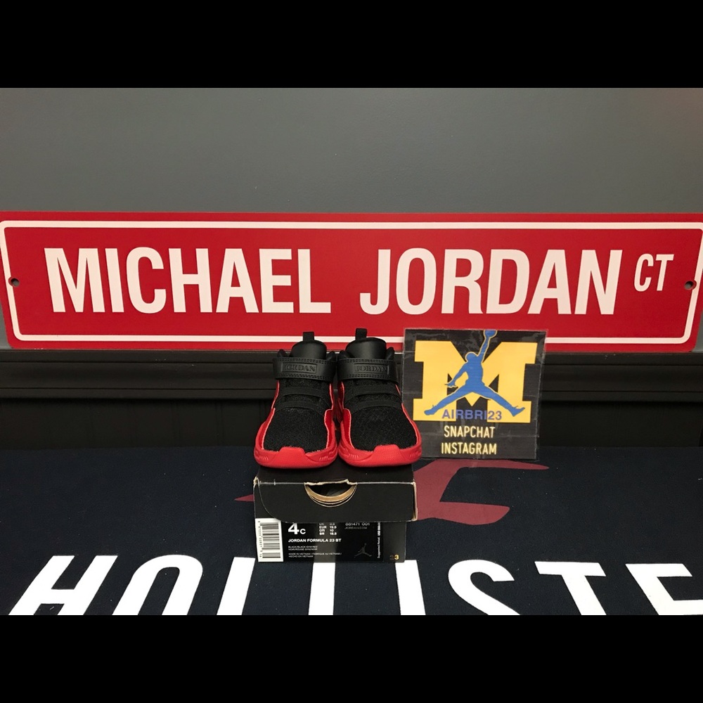 Nike Air Jordan Formula 23 BT 881471 001 Sz 4c